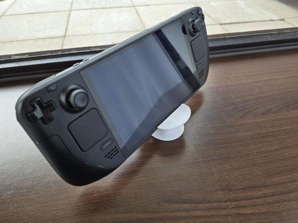 Steamdeck "Chargeguy" Transporthilfe für Ladegerät und Micro-SD Karten mit integriertem Stand